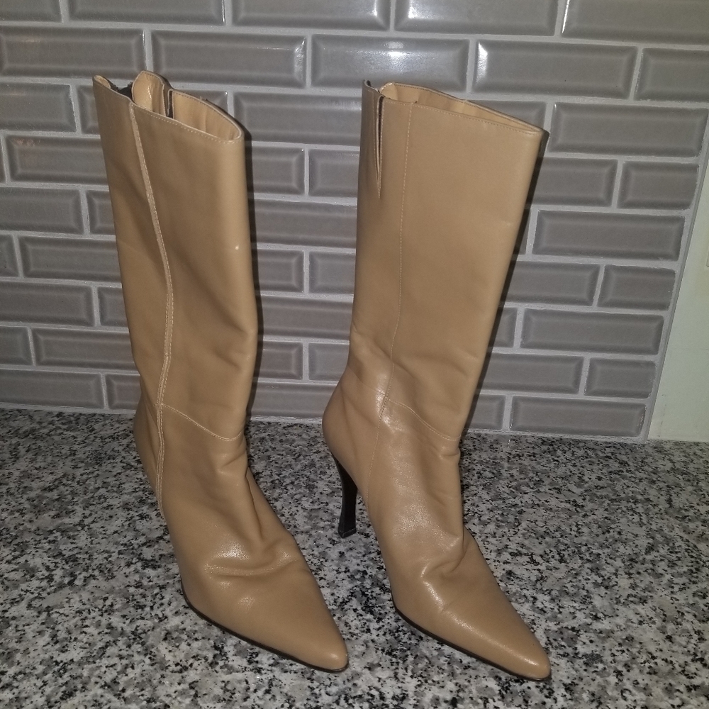 Women's boots